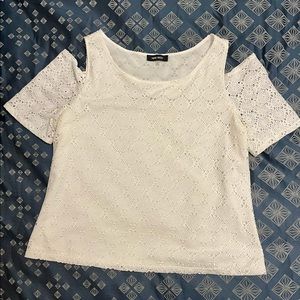 🕊white eyelet cold shoulder lined blouse
